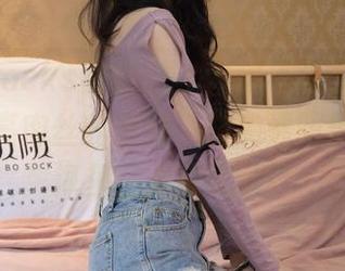 BoBoSocks袜啵啵 – 不得不说，小甜豆这张油亮肉丝的美图，脚尖透明款卡在脑海里，太难忘了！