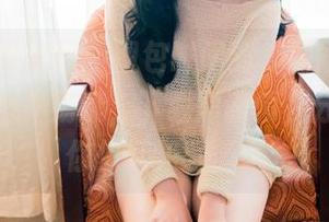 GIRLT果团网 – 图包时间到，周妍希的清纯让人心神荡漾，下载需谨慎，分分钟让你想酝酿爱情。