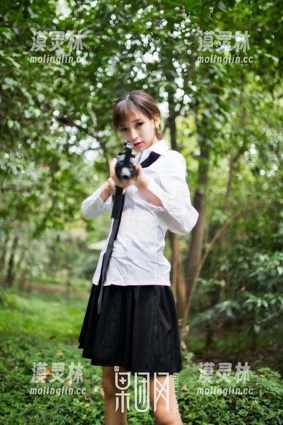 GIRLT果团网 - 原图前线报到：龚玥菲的灰丝，一抹说不清的想象！