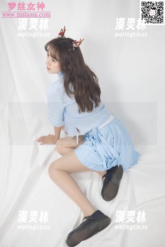 MSLASS梦丝女神 - 私拍图集里的端端，变成小萝莉小JK，哪一张更耐看，你说呢？