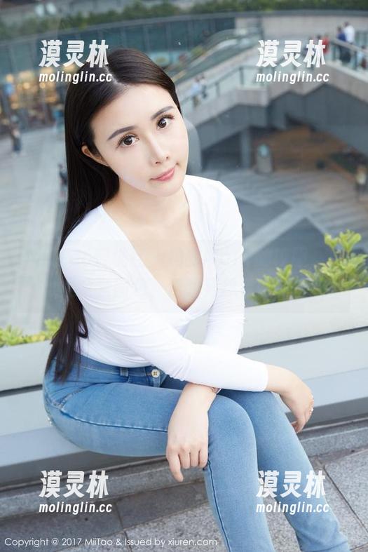 MiiTao蜜桃社-玛丽Mary MiiTao蜜桃社 - 玛丽Mary的校服,虽然是全套图包,但我只想看她那双鞋