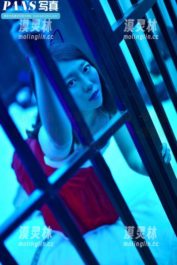 PANS写真 - 最新兔兔少女图包，审美提升的好机会！顺便鼓励自己也来一场兔童心大冒险。