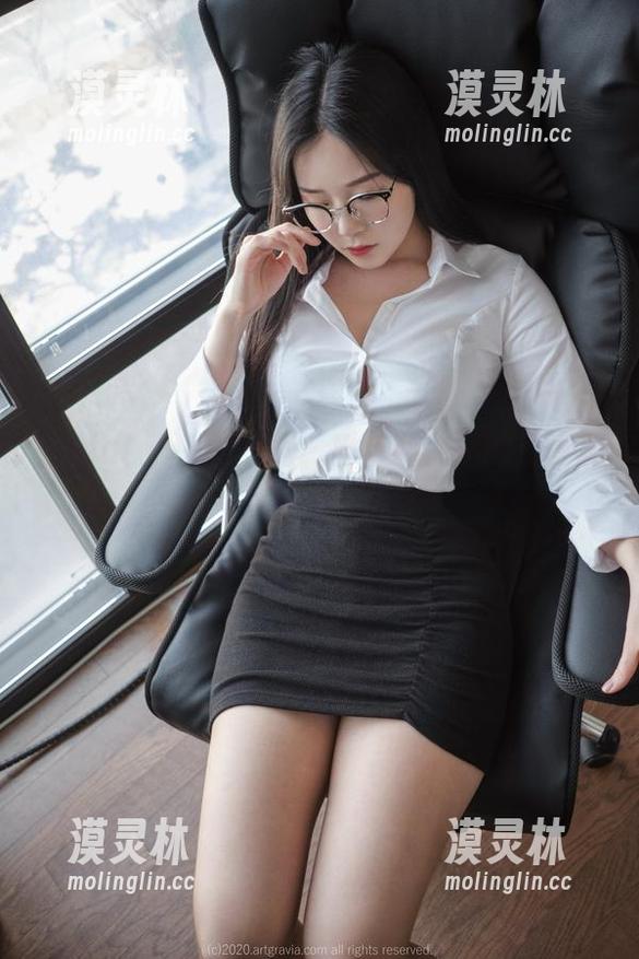 在Pia(피아)的厨房，爱与盐并存的写真篇章