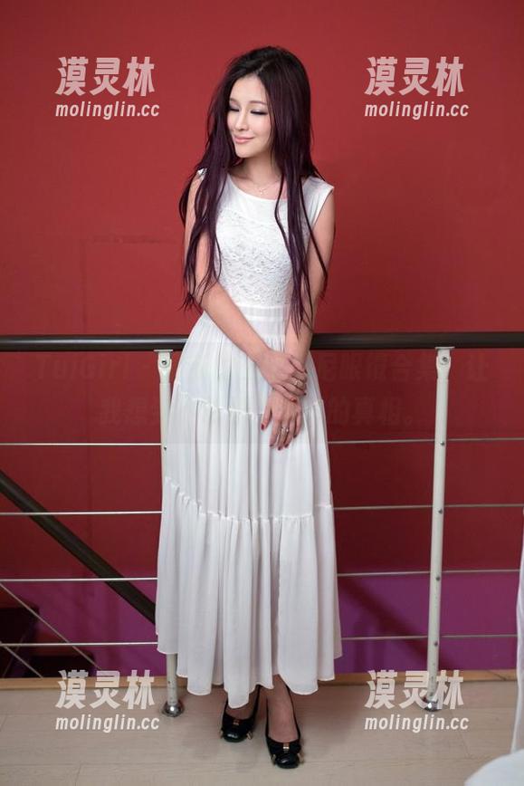 TuiGirl - 最新的王李丹尼眼镜合集，让我想到小时候上学时的真相。