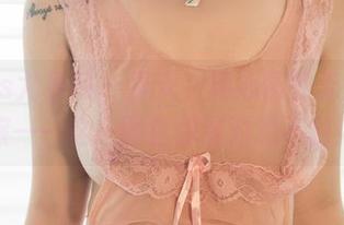 UGirls尤果网 – 夏天，周心情的无圣光之旅——这一图包你绝对想不到！