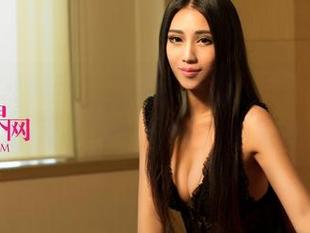 UGirls尤果网 – 观看！黛斯羽的比基尼合集，这种美不能总藏着，快来欣赏吧！