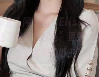 Xiuren秀人网 – 哟，Elise谭晓彤今天终于放出了这套“白色”更新，难道她是来自北极的博主？