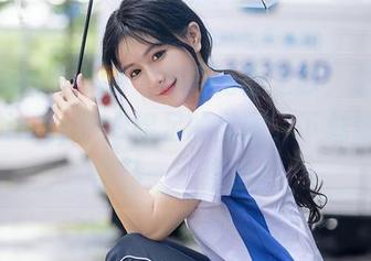 Xiuren秀人网 – 鸟语花香之际，怎么能少了lingyu69裸足的美图，下载吧，给自己一个理由！