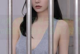 Xiuren秀人网 – 圣诞主题合集：严利娅Yuliya的装扮，我承认我看了好几遍！