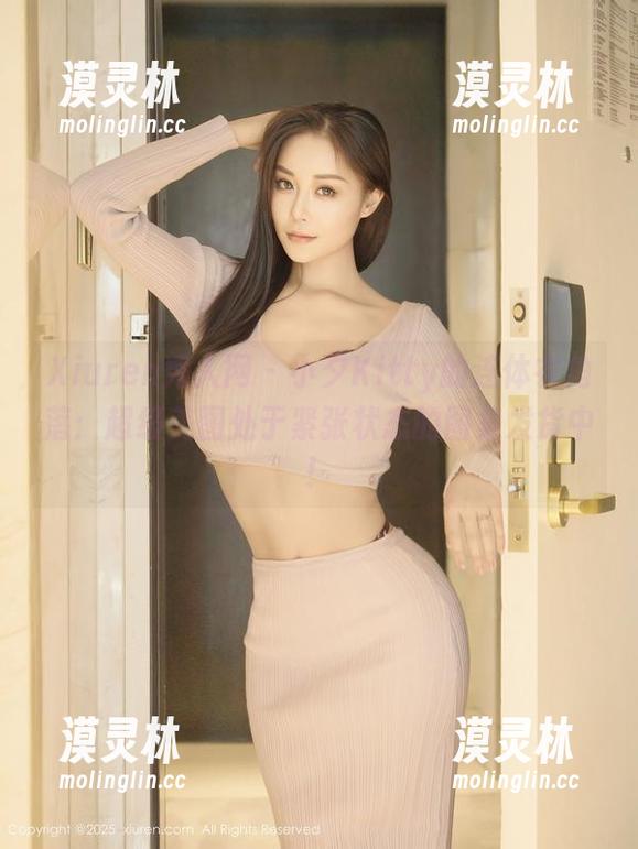 Xiuren秀人网 - 小夕Kitty的连体衣角落：超级美图处于紧张状态的图集发货中！