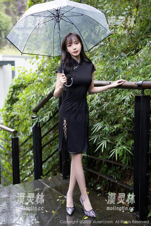 Xiuren秀人网 - 高清分享：看油田溪溪的长腿有多逆天