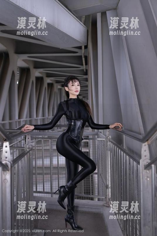 Xiuren秀人网 - 蛋蛋宝乱入：美脚作品集带你飞起