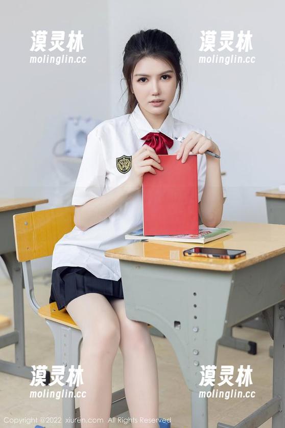 Xiuren秀人网 - 逃出图集，走入私拍——赵惟依coco和她的学妹们