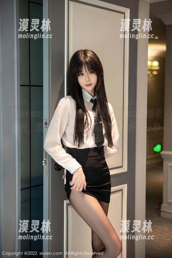Xiuren秀人网 - 陈念灵Vickyao的睡衣图片，能否唤醒我的“睡觉”情怀，一秒想入非非。