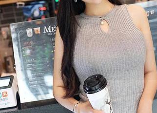 YouMi尤蜜荟 – 梦心月的最新图库：欢迎各位来和天使打个招呼！