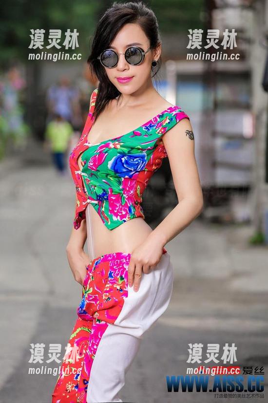 aiss-索菲 aiss - 索菲的私房诊所:专业汽车也有隐私需要
