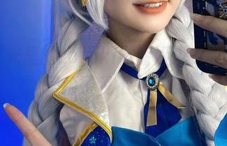 观看时光里的roroki骷髅姬少女，图包倒是给了我不少启发