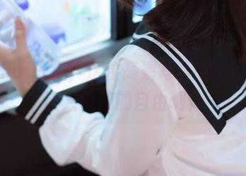 yuuhui玉汇，这位高清写真女王，真是让人嫉妒的自由啊！