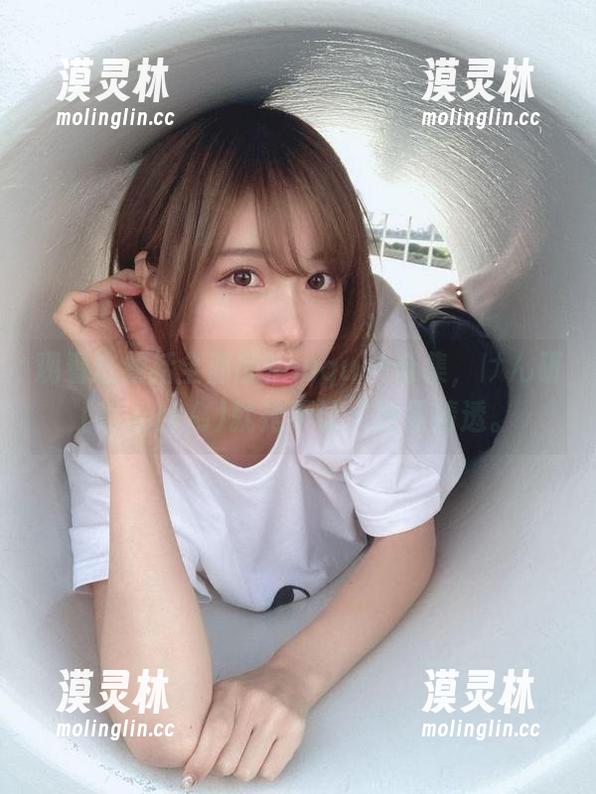 观看这囊括全部的bouquet合集，けん研(けんけん)就是不让人轻易猜透。