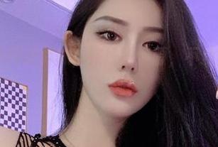 微密圈 – 渔网连体袜，在线抢资源，不爱笑的赛琳你真会挑！