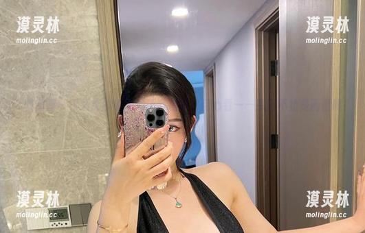 不爱笑的赛琳 微密圈 - 不爱笑的赛琳的语音指南:用心看——原图不止是画面哦!