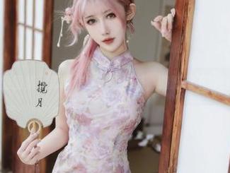仙女月的图集，泽月希娜小姐泳装，胳膊都不够肚子大了