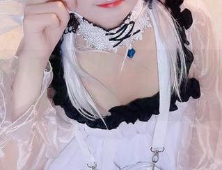 看这奶牛风采，伊喵_Master的私拍作品可不一般，嘿嘿。