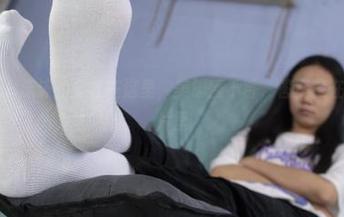 南国足艺 – 沫沫的全套在这里，美脚香不香，答案藏在每一张图片里