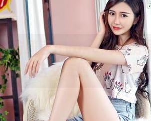 嗲囡囡 – 方绮言Ayaka的私房写真：好想对着这女友照一遍再遍！