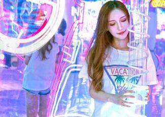 嗲囡囡 – 看！陈雅漫VICKY辛辛苦苦换的美图，套装加持下的免费传送门，太值得了！
