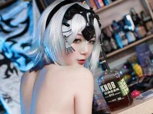 大梨子不是御姐户外写真集分享，感觉像是偷偷闯入了小动物的聚会。