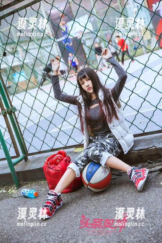 头条女神-JennyR 头条女神 - 万圣节特辑:JennyR的写真,怪得让人不忍直视!