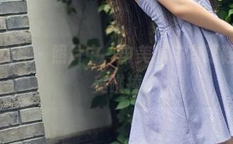 头条女神 – 照片中，申美嫣与高跟鞋的完美碰撞