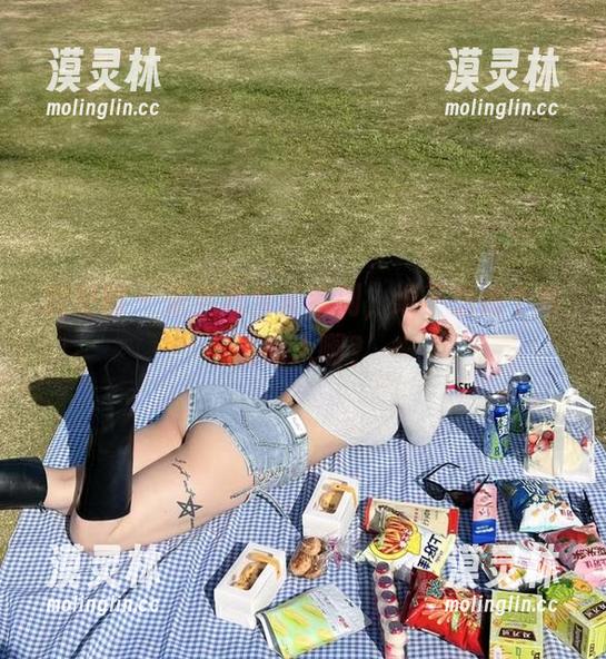 微密圈 - 宋昱欣全套系列，谁不想做个玫瑰女人啊？