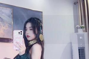 海边玩耍的小小奶瓶儿，捞起一组最新美图给你送福利！