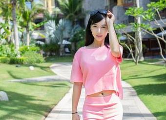 推女郎 – 赵纹清的兔女郎穿搭，点击下载就是了