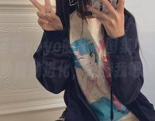 你看摇摇乐yoyo的旗袍图集！这是多个阶段的进化，支持我吧！