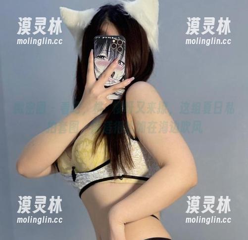 微密圈 - 看吧，桃沢樱呀又来撩，这组夏日私拍套图，闲适得犹如在海边吹风