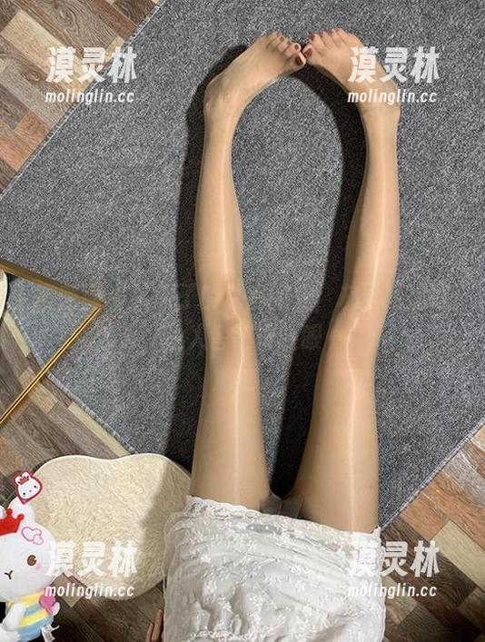 微密圈 - 桃脱了的私房图包，灰丝妩媚得让人舍不得眨眼