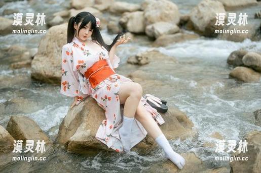 想看更多桜井宁宁的和服女仆？这画风就是我的美图资源源泉！
