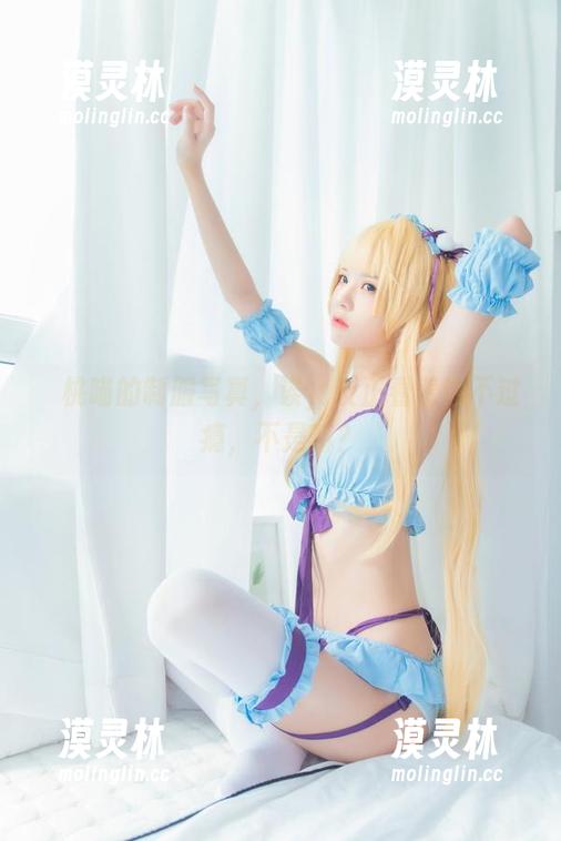 桜桃喵的制服写真，诶，反正看着也不过瘾，不是嘛？