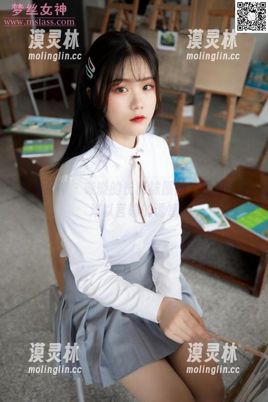 梦丝女神 - 璇璇的长筒袜原图，透着一股难以言喻的诱惑