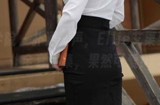 模范学院 – 扑通一声，Ellie艾栗栗的女仆全套图集，果然可爱！