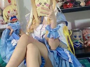 白栎Shirly的浴缸合集：湿漉漉的水花与幽幽的思绪