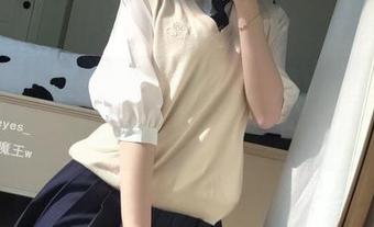 “眼酱大魔王w的油光”，原图一出，妆容也懒得动了