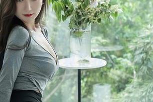 秀人网 – 最新一波美图，周jojobaby的甜心，哦，真怕我受不了。