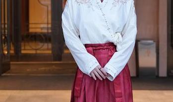 秀人网 – 婚纱写真里的子纯儿Annie，宛如一场没有剧本的现场秀，图集要不要翻一翻？