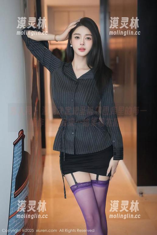 秀人网-温妮 秀人网 - 温妮决定把圣诞和图库里的每一幅作品连起来…结果很有趣。