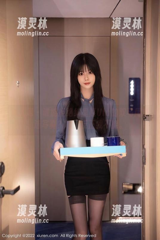 秀人网-绮里嘉Ula 秀人网 - 谁能拒绝绮里嘉Ula的双马尾精选写真?呃,反正我不能。