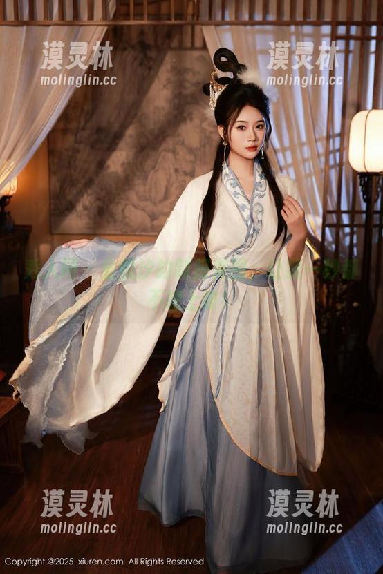 秀人网 - 金悦汐的制服美图，让我一秒都不想上课！